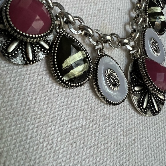 Premier Designs Antiqued Bib Necklace with Ornate Plated and Resin Pieces Purple - Picture 4 of 11